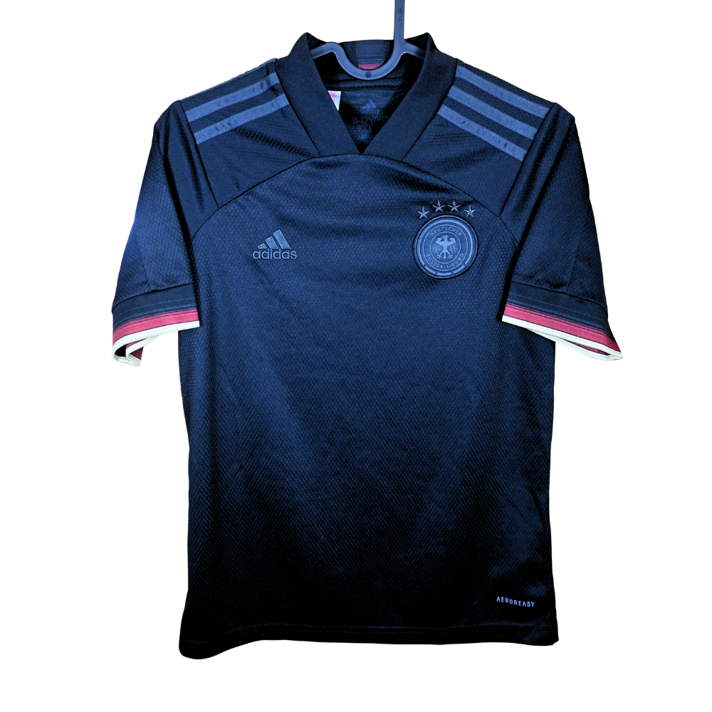 5745721