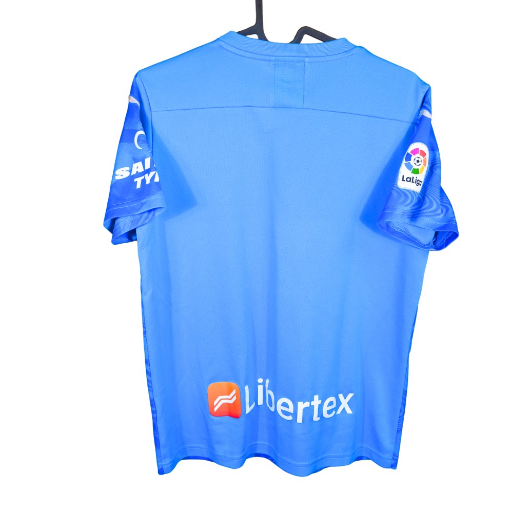 5695209